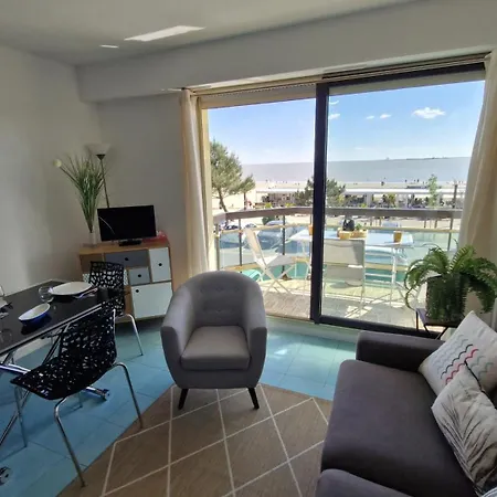 Georges De Didonne - Pleine Vue Pour Ce Face A La サン・ジョルジュ・ド・ディドンヌ